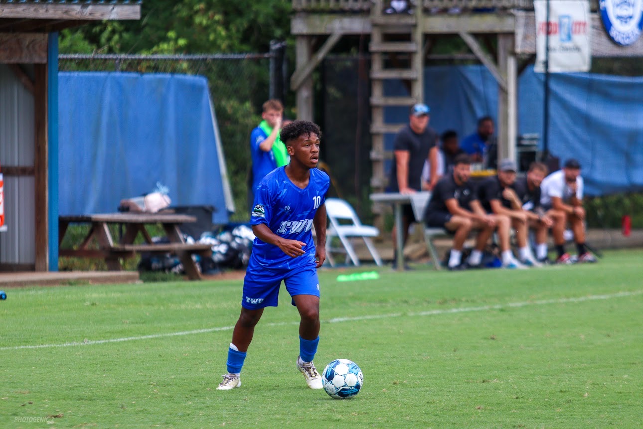 Khumo Modise playing football